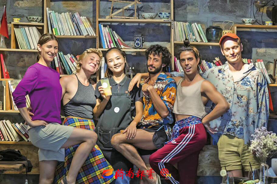 乡村音乐节火了农家小院 “慢生活”征服“洋演员”