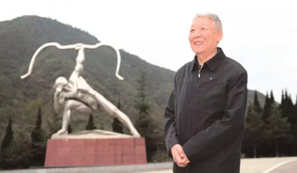 “北斗之父”一生为国造星 