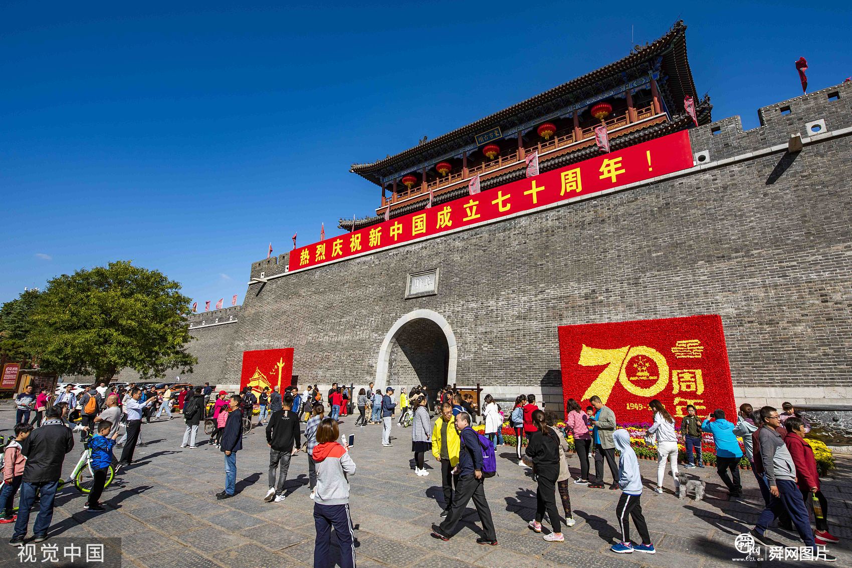 山东潍坊：国庆黄金周 青州古城景区迎游客高峰