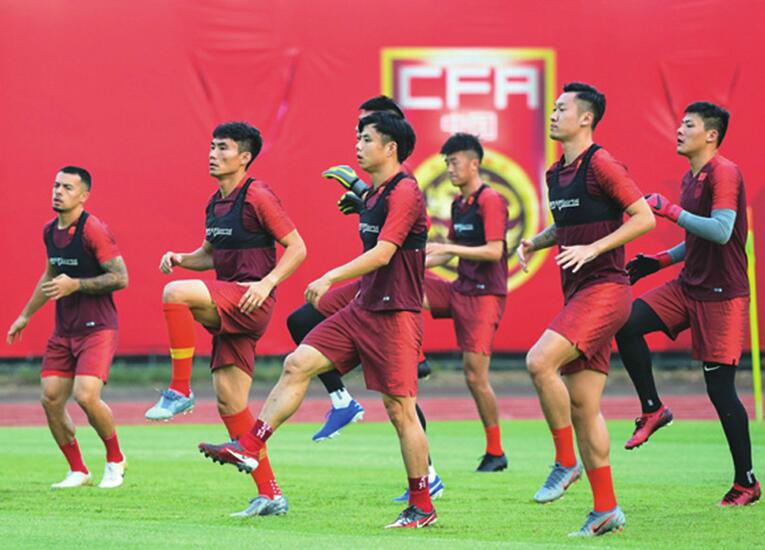 国足全力备战,目标大胜关岛!武磊归来全员到齐 郑铮刘洋补拍定妆照