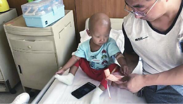 3岁娃查出肿瘤 奶奶也患上癌症 期待您的援手拉一把这个农村家庭