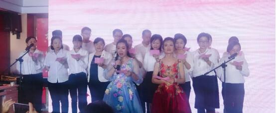 百名青年记者走基层丨南辛庄街道举办 “七十华诞展风采、放飞梦想筑南辛” 文艺汇演