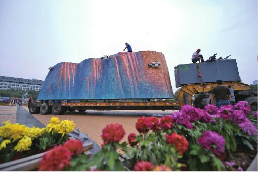 终于等到你!山东“国泰民安”彩车回家 今起在泉广展示三周