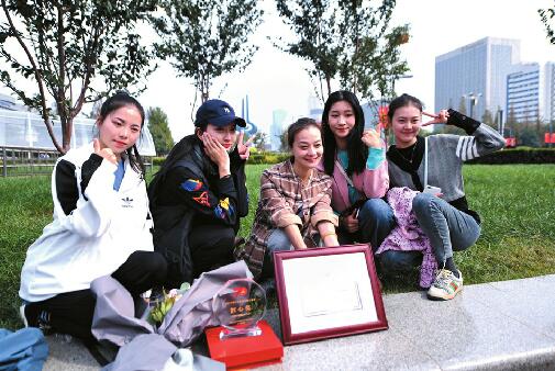 终于等到你!山东“国泰民安”彩车回家 今起在泉广展示三周