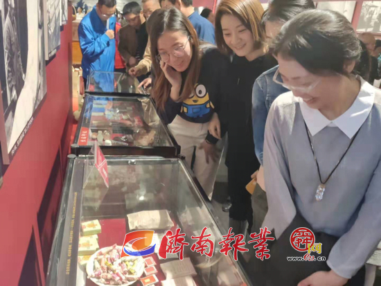 【家国同梦70年】济南70年发展成就展引泉城市民争相前往