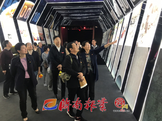 【家国同梦70年】“太震撼”“太感动”“太自豪”这是众多市民参观济南成就展后共同的心声