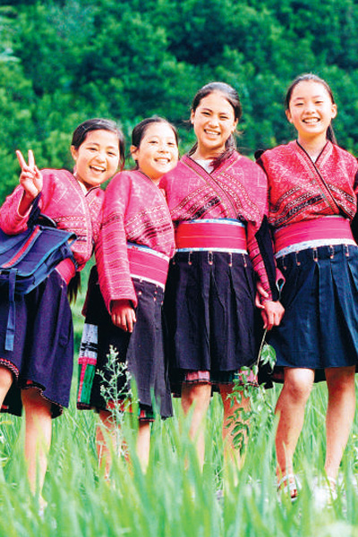 爱心润春蕾  花开别样红