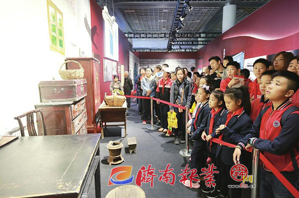 让瞬间成为永恒的经典——“家国同梦70年”摄影（短视频）大赛征集作品