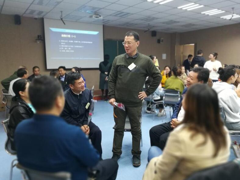 泉城义工举行赴湘西人才支援誓师大会