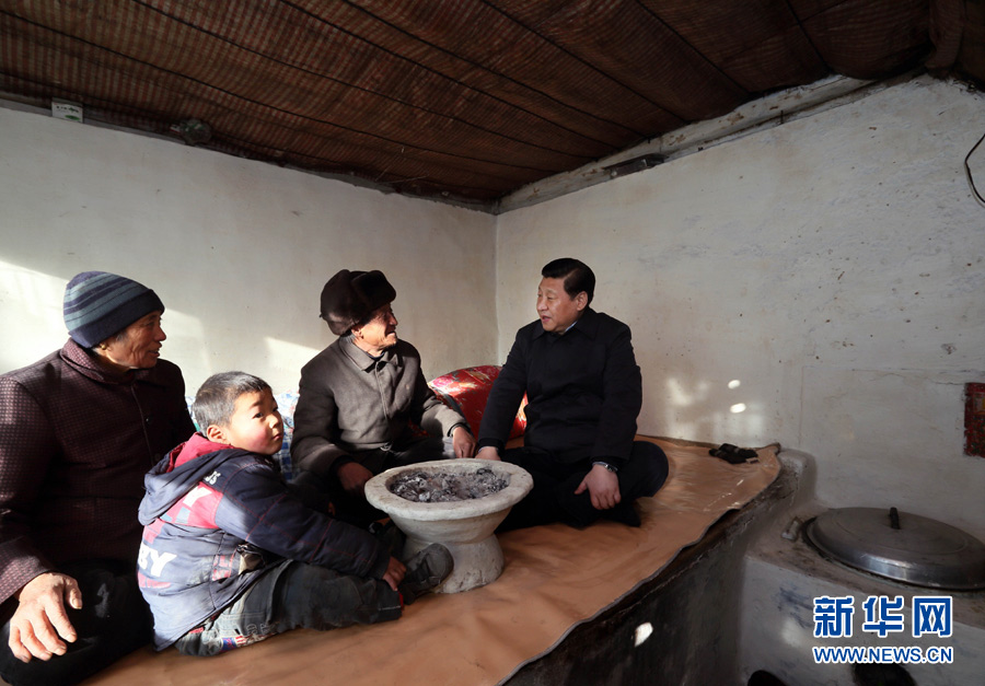 写在第六个国家扶贫日到来之际——习近平的拳拳为民情：“小康路上一个都不能掉队!”