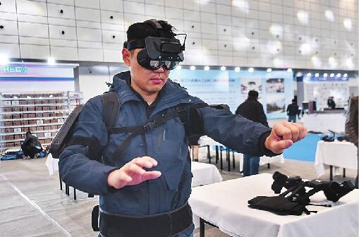 第三届全国工业机器人大赛决赛在济南开赛 同场还有开眼界的机器人展览