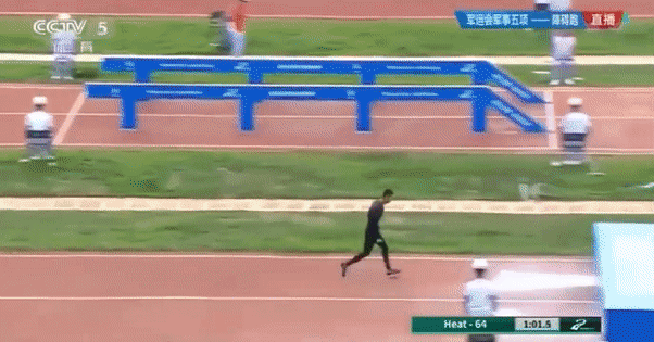 破纪录拿金牌，这些中国军人让人服气！