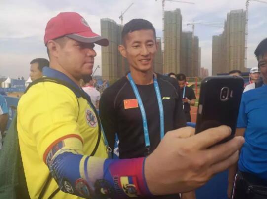 破纪录拿金牌，这些中国军人让人服气！