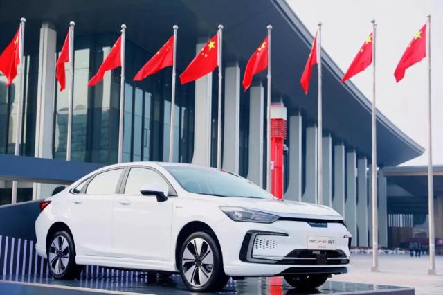 品牌向上、品质加持,BEIJING纯电汽车品牌为何广受政商精英青睐?