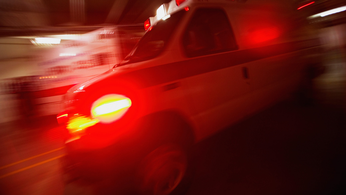 最新!上海大渡河路金沙江路路口交通事故已造成2死12伤