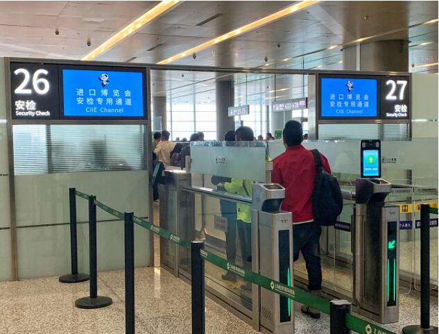 “一年间,我们更从容!”这份来自虹桥机场的报告请收好!70秒看进博会(14)