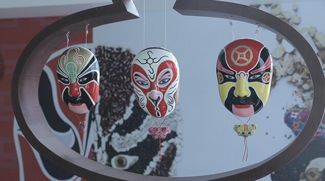 “一年间,我们更从容!”这份来自虹桥机场的报告请收好!70秒看进博会(14)