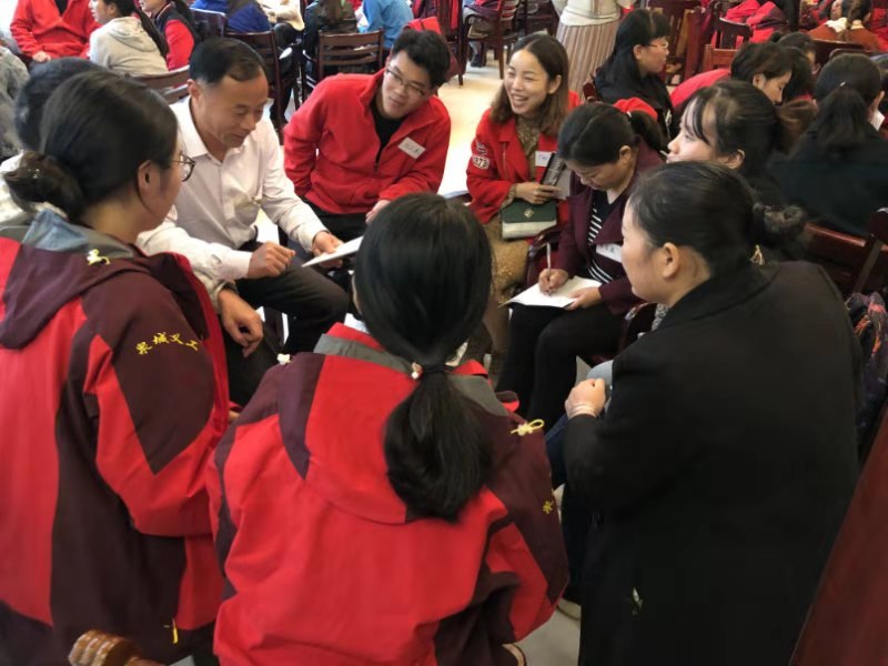 关注教育 携手共进 济南•湘西教师联训大会在湘西古丈县举行