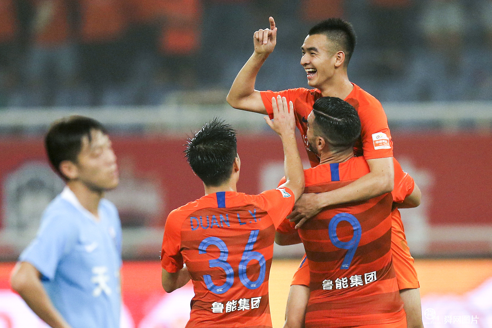 中超间歇期鲁能国脚们却很忙 12名球员入选三支国字号