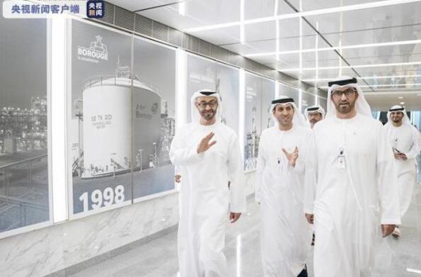 富得流油！阿联酋宣布重大发现，70亿桶原油是什么概念？