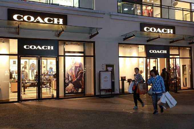 MK双11逼宫Coach激战中国市场,网友:打折了还是买不起
