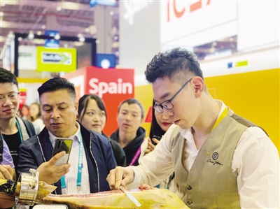 文化是经贸更深沉更持久的支撑