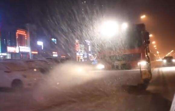 黑龙江大雪封高速 你的双11快递可能会延误了！