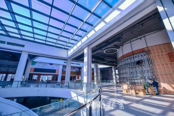 千平方米演绎大厅将上演时尚秀