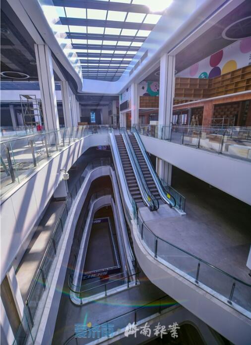 千平方米演绎大厅将上演时尚秀