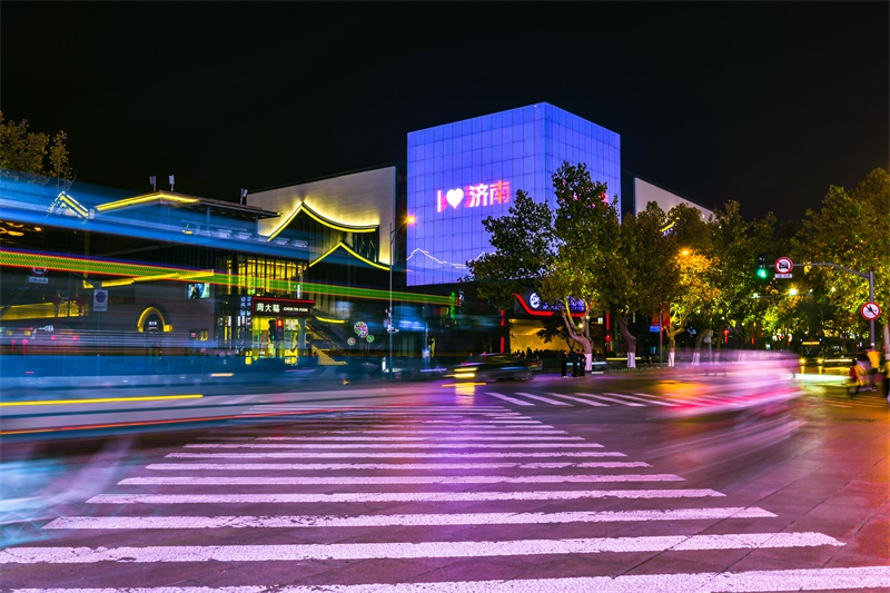 “泉城风尚”国际时装周来了!解码千年古城的时尚觉醒