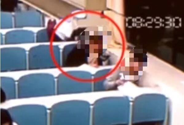 作弊还有理了？连续三场考试作弊，大四毕业生被开除把学校告了！