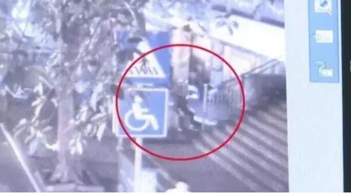 南宁老人超市上吊，到底为何？还原事件经过