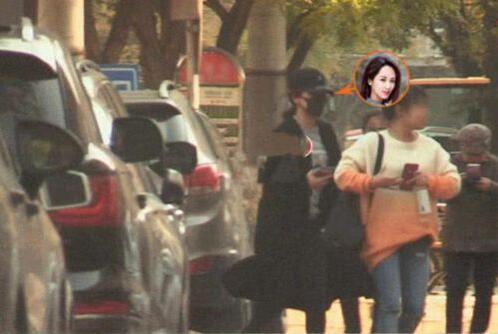 整容风波？杨紫现身整形医院原来是这样子的 看起来颇神秘