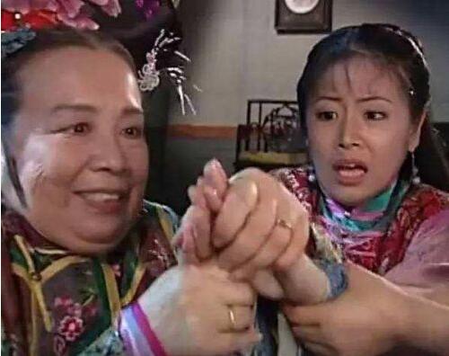 又一波回忆杀！金鸡奖开幕仪式惊喜不断，紫薇容嬷嬷同框啦