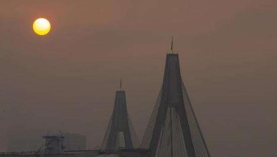 山火未歇毒气又笼罩悉尼 史上最严重空气污染