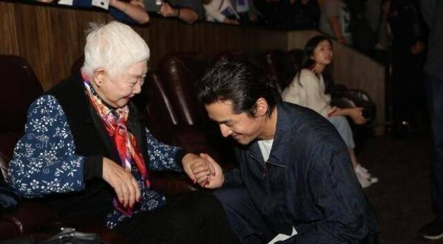 他值得这样的评价！张译评价胡歌：胡歌的电影春天就此开启了