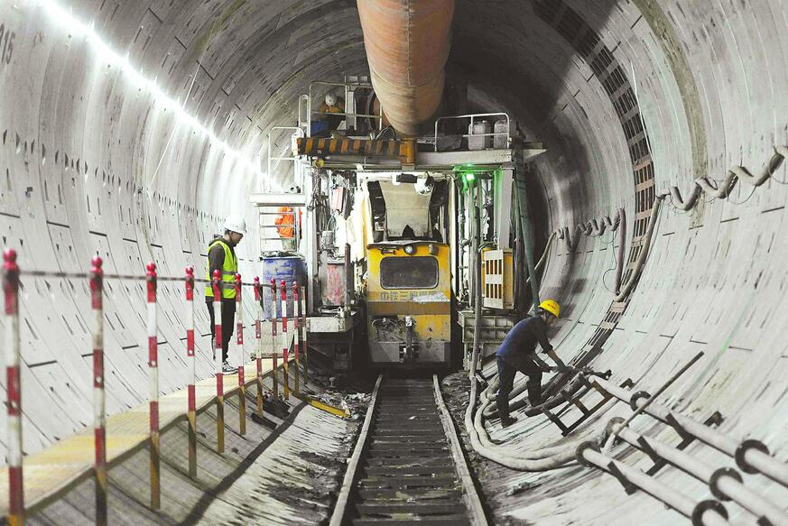 强度最高达到180兆帕 济南地铁施工遇到“最硬的石头”