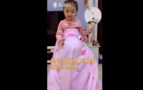 大唐不倒翁火了!你见过这样的不倒翁吗?网友:我要洗眼睛