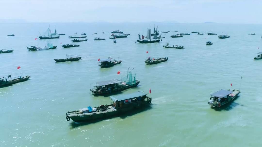 一天24小时,开放的中国在发生什么