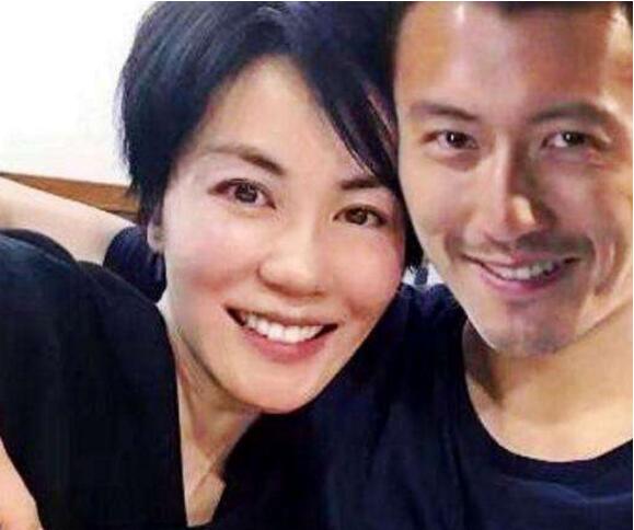 实锤！王菲怀三胎已被坐实 与谢霆锋已领证结婚