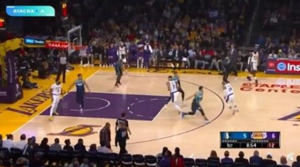 主场输了！湖人10连胜终结 网友：为何有球迷惋惜波普定律失效？