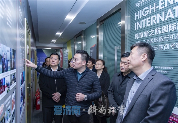 历下干部甘当企业