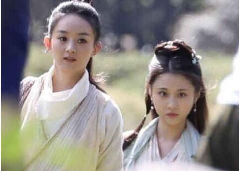 蠢萌!赵丽颖张慧雯斗舞 有翡片场斗舞逗趣可爱