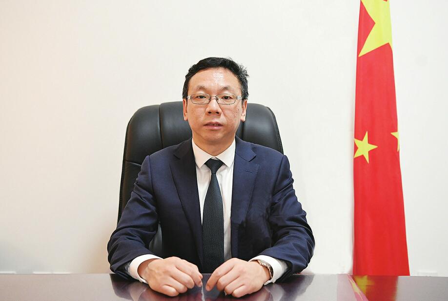 凝心聚力抓项目 担当作为促投资——专访市发展改革委党组书记、主任谢堃