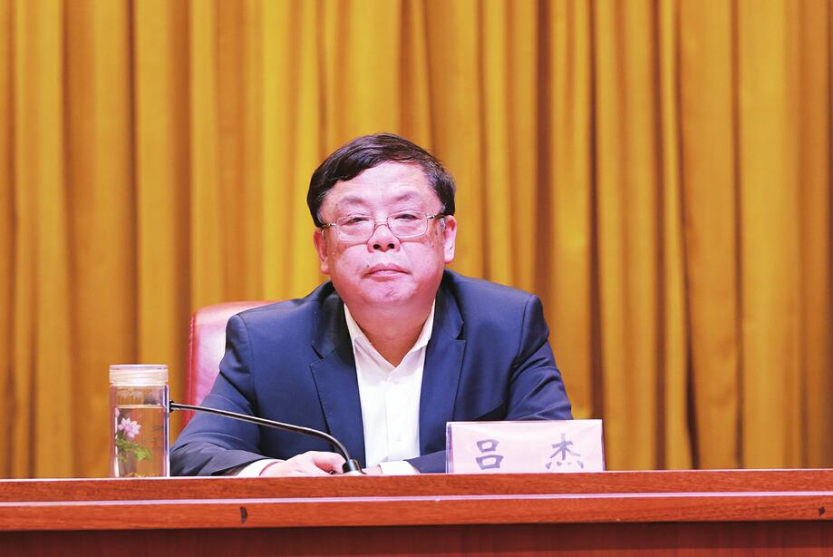 提速冲刺夺取高质量发展“全年红”——专访市住房和城乡建设局党组书记、局长吕杰