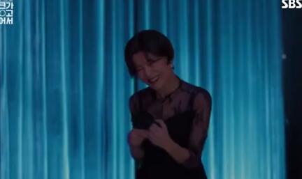 孔刘李栋旭还原鬼怪名场面 粉丝：bgm一响死鬼cp又回来了!