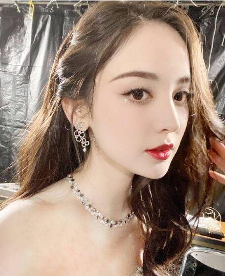 惊出表情包！娜扎讲英语开口跪，老外更怕的是这样的英语