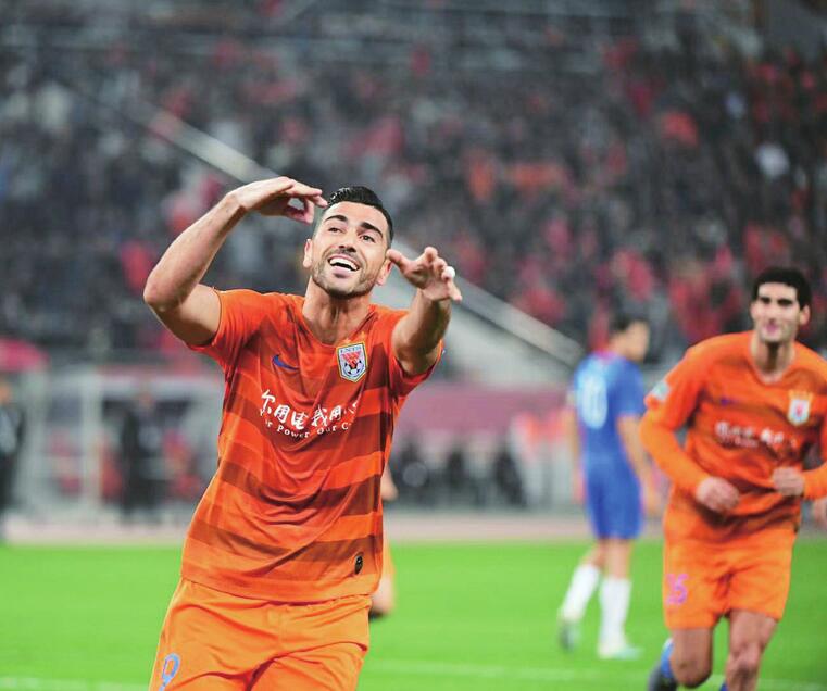 上海滩终极对决 鲁能最强阵出击！24名球员出征 王大雷在列