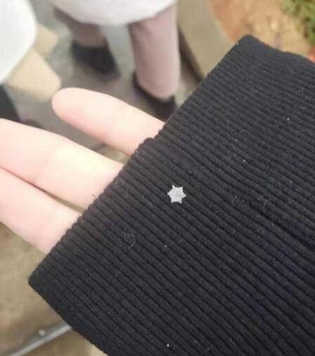 刚刚,昆明又下雪啦!堆雪人的愿望会实现吗?