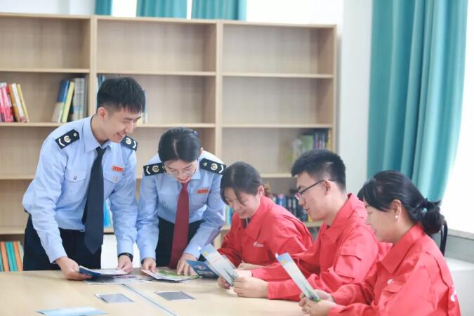 新能源 新发展！减税降费为绿色清洁能源产业注入新动能